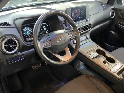 Hyundai KONA Select dig.Cockpit ACC SHZ R.Cam SOH:100%