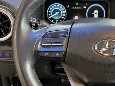 Hyundai KONA Select dig.Cockpit ACC SHZ R.Cam SOH:100%