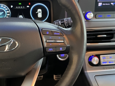 Hyundai KONA Select dig.Cockpit ACC SHZ R.Cam SOH:100%