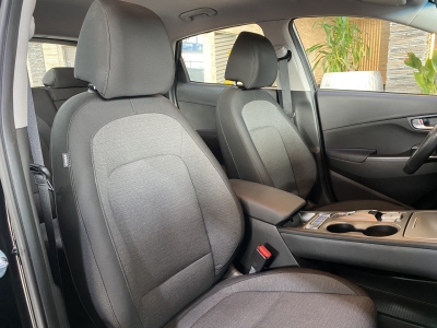 Hyundai KONA Select dig.Cockpit ACC SHZ R.Cam SOH:100%