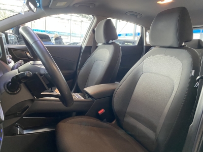 Hyundai KONA Select dig.Cockpit ACC SHZ R.Cam SOH:100%