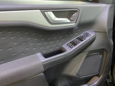 Ford Kuga Cool & Connect AWD AHK Navi Tempomat