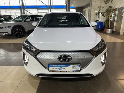 Hyundai IONIQ Style ACC Navi LED Wärmepumpe R.Cam PDC