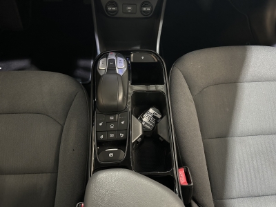 Hyundai IONIQ Style ACC Navi LED Wärmepumpe R.Cam PDC