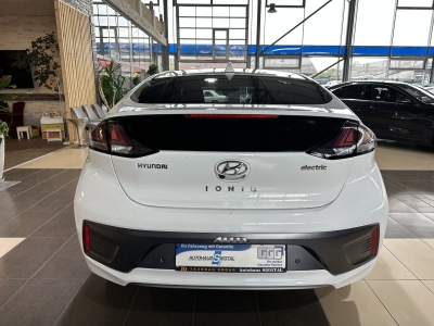 Hyundai IONIQ Style ACC Navi LED Wärmepumpe R.Cam PDC