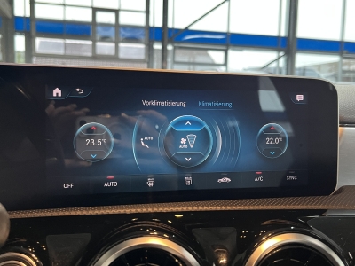 Mercedes-Benz A 250 e AMG-Line AHK LED Navi Leder DAB Tempomat