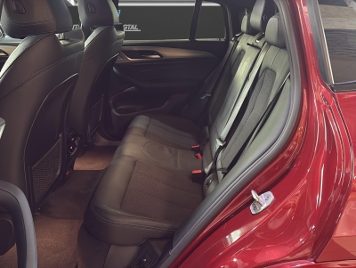 BMW X4 xDrive 20 i M Sport Pano. LED Aerodynamik PDC