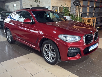 BMW X4 xDrive 20 i M Sport Pano. LED Aerodynamik PDC