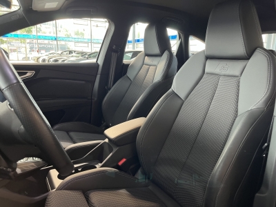 Audi Q4 e-tron S-line Sportback Sonos-Sound MMI-Navi