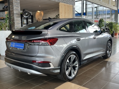 Audi Q4 e-tron S-line Sportback Sonos-Sound MMI-Navi