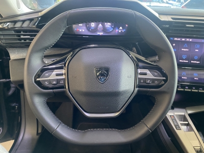 Peugeot 308 Allure Pack AHK LED 360°Cam Navi PDC DAB+