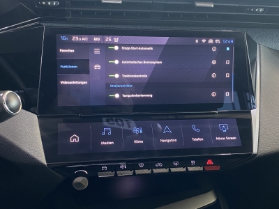 Peugeot 308 Allure Pack AHK LED 360°Cam Navi PDC DAB+