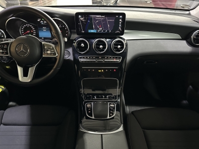 Mercedes-Benz GLC 300 e 4Matic Business LED Distr.+ Navi PDC