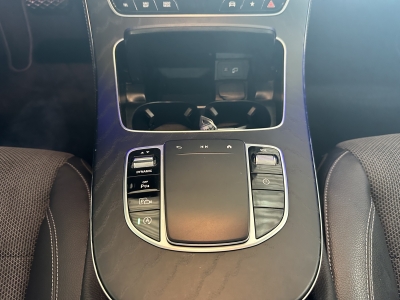 Mercedes-Benz E 220 d*Avantgarde*LED*Navi*dig.Cockpit*SHZ*PDC 