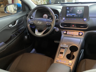 Hyundai KONA Select dig.Cockpit ACC R.Cam PDC SHZ DAB+