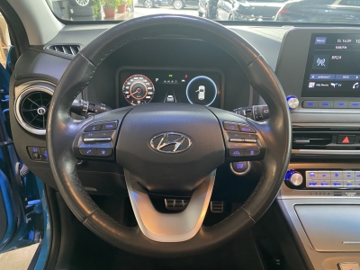 Hyundai KONA Select dig.Cockpit ACC R.Cam PDC SHZ DAB+