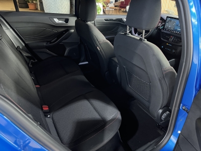 Ford Focus ST-Line*HUD*LED*Navi*R.Cam*PDC*SHZ*BLIS 