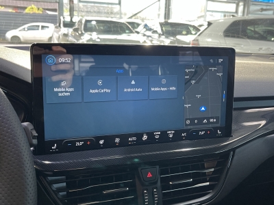 Ford Focus ST-Line*HUD*LED*Navi*R.Cam*PDC*SHZ*BLIS 