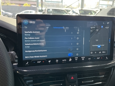 Ford Focus ST-Line*HUD*LED*Navi*R.Cam*PDC*SHZ*BLIS 