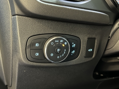 Ford Focus ST-Line*HUD*LED*Navi*R.Cam*PDC*SHZ*BLIS 