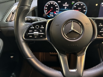 Mercedes-Benz EQC 400 4Matic Leder Navi LED R.Cam SHZ DAB 