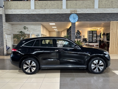 Mercedes-Benz EQC 400 4Matic Leder Navi LED R.Cam SHZ DAB 