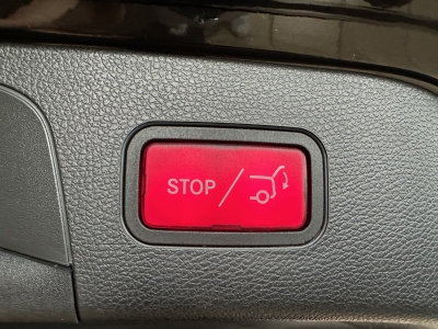 Mercedes-Benz EQC 400 4Matic Leder Navi LED R.Cam SHZ DAB 