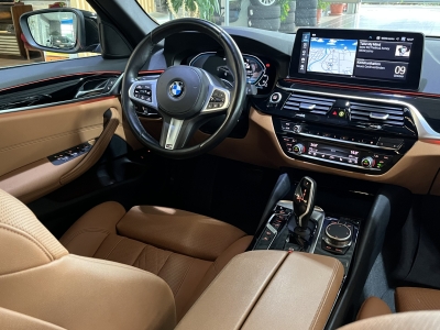 BMW 530 e Sport Leder Ambiente  Navi LED dig.Cockpit