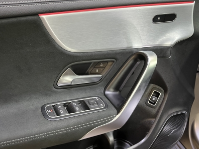 Mercedes-Benz CLA 200 Edition 2020 AMG-Line Burmester LED 