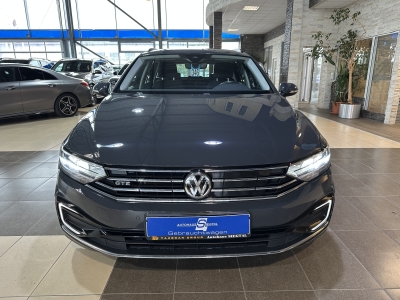 VW Passat GTE Business Premium Navi LED ACC PDC SHZ