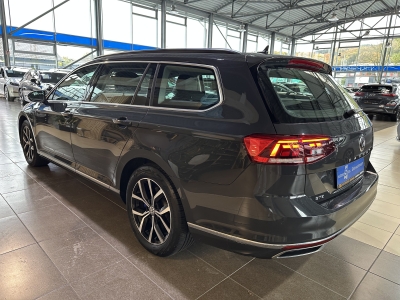 VW Passat GTE Business Premium Navi LED ACC PDC SHZ