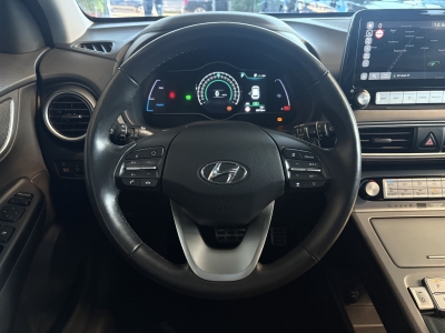 Hyundai KONA Premium ACC R.Cam Wärmepumpe LED SHZ Navi