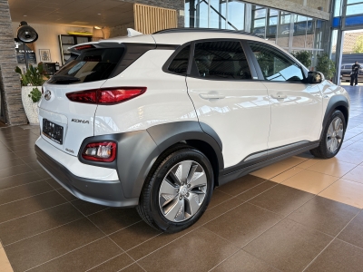 Hyundai KONA Premium ACC R.Cam Wärmepumpe LED SHZ Navi