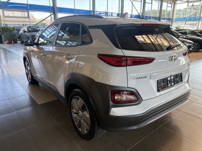 Hyundai KONA Premium ACC R.Cam Wärmepumpe LED SHZ Navi
