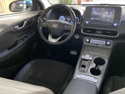 Hyundai KONA Select digCockpit ACC R.Cam PDC SHZ SOH100%