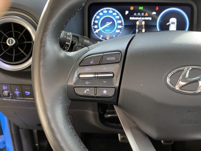 Hyundai KONA Select digCockpit ACC R.Cam PDC SHZ SOH100%