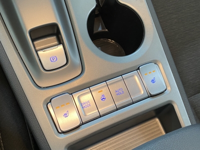 Hyundai KONA Select digCockpit ACC R.Cam PDC SHZ SOH100%