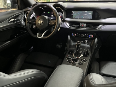 Alfa Romeo Stelvio Veloce*Q4*Sport*Harman/Kardon*Leder*ACC 