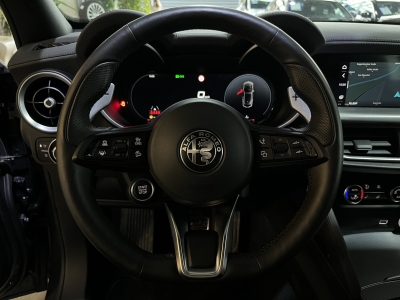 Alfa Romeo Stelvio Veloce*Q4*Sport*Harman/Kardon*Leder*ACC 