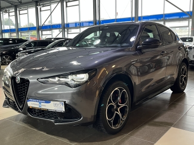 Alfa Romeo Stelvio Veloce*Q4*Sport*Harman/Kardon*Leder*ACC 