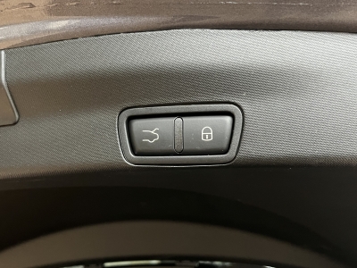 Alfa Romeo Stelvio Veloce*Q4*Sport*Harman/Kardon*Leder*ACC 