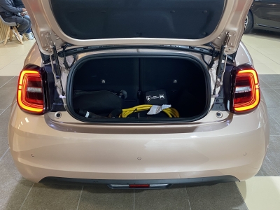 Fiat 500C e*Komfort*R.Cam*SHZ*digCockpit*SOH:97%*DAB+