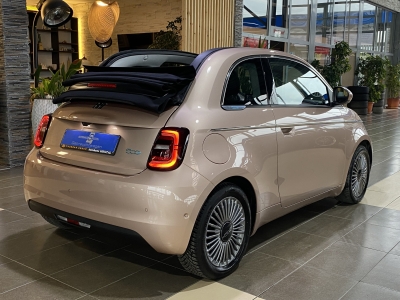 Fiat 500C e*Komfort*R.Cam*SHZ*digCockpit*SOH:97%*DAB+