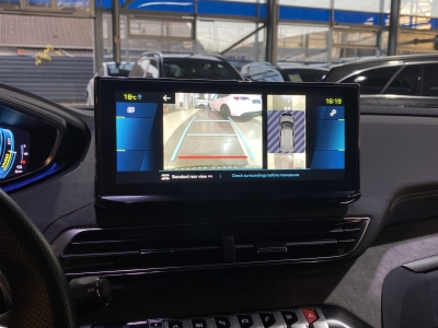 Peugeot 3008 Hybrid 225 GT Pano. Focal dig.Cockpit Navi