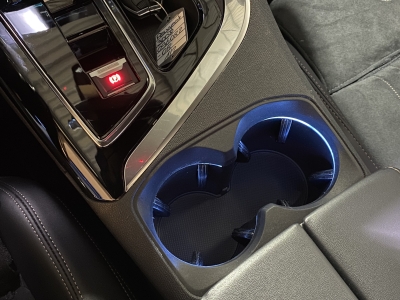 Peugeot 3008 Hybrid 225 GT Pano. Focal dig.Cockpit Navi