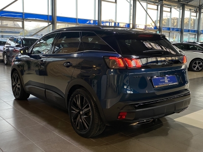 Peugeot 3008 Hybrid 225 GT Pano. Focal dig.Cockpit Navi