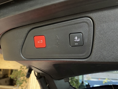 Peugeot 3008 Hybrid 225 GT Pano. Focal dig.Cockpit Navi