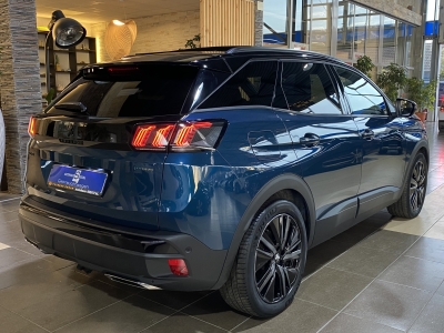 Peugeot 3008 Hybrid 225 GT Pano. Focal dig.Cockpit Navi