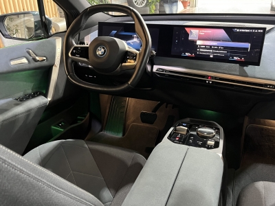 BMW iX 50 xDrive Pano. Harman/Kardon LED HUD AHK 