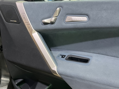 BMW iX 50 xDrive Pano. Harman/Kardon LED HUD AHK 